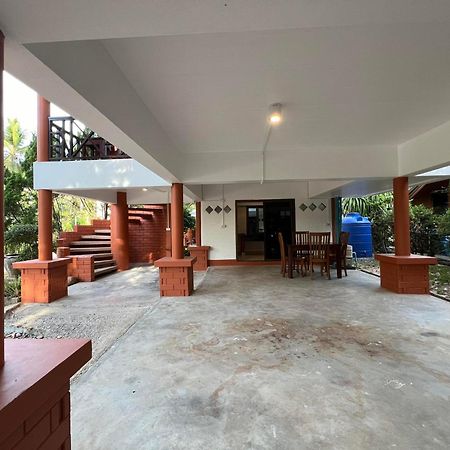 Naisang Hostel Chumphon Exterior photo