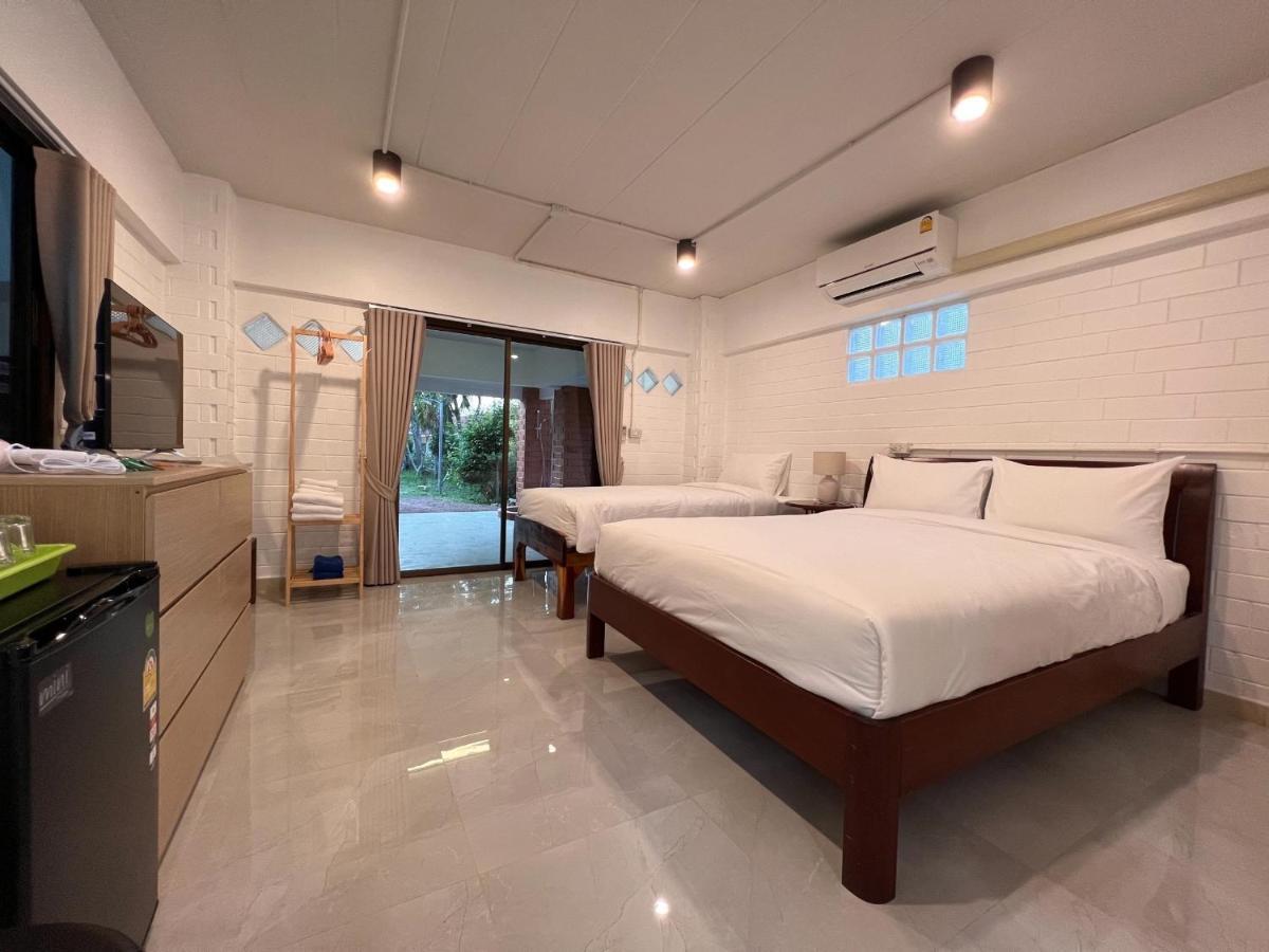 Naisang Hostel Chumphon Exterior photo