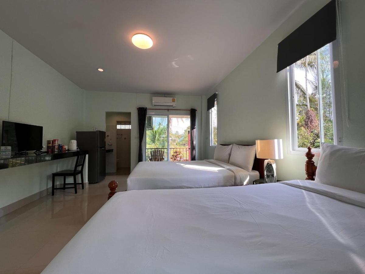 Naisang Hostel Chumphon Exterior photo