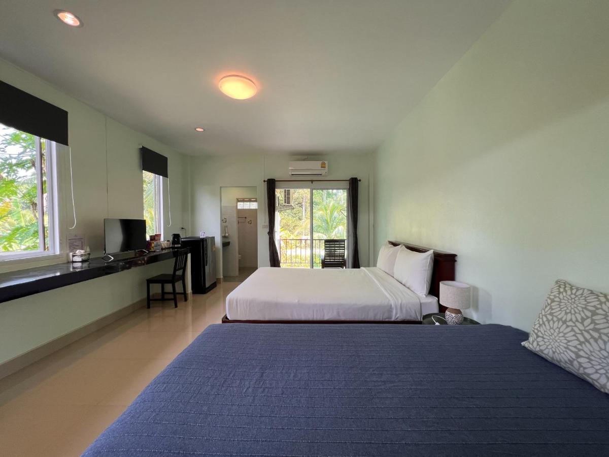 Naisang Hostel Chumphon Exterior photo