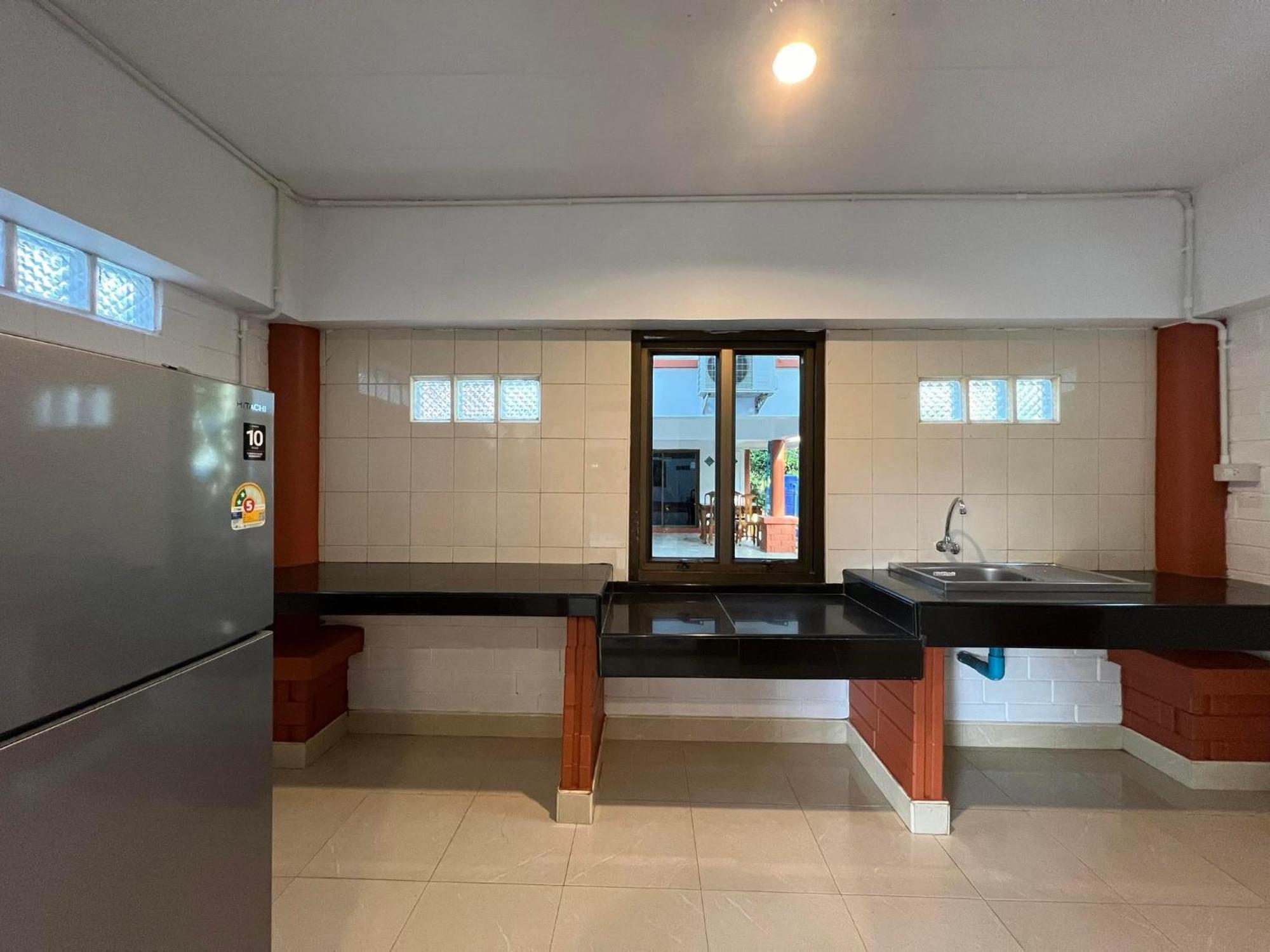 Naisang Hostel Chumphon Exterior photo