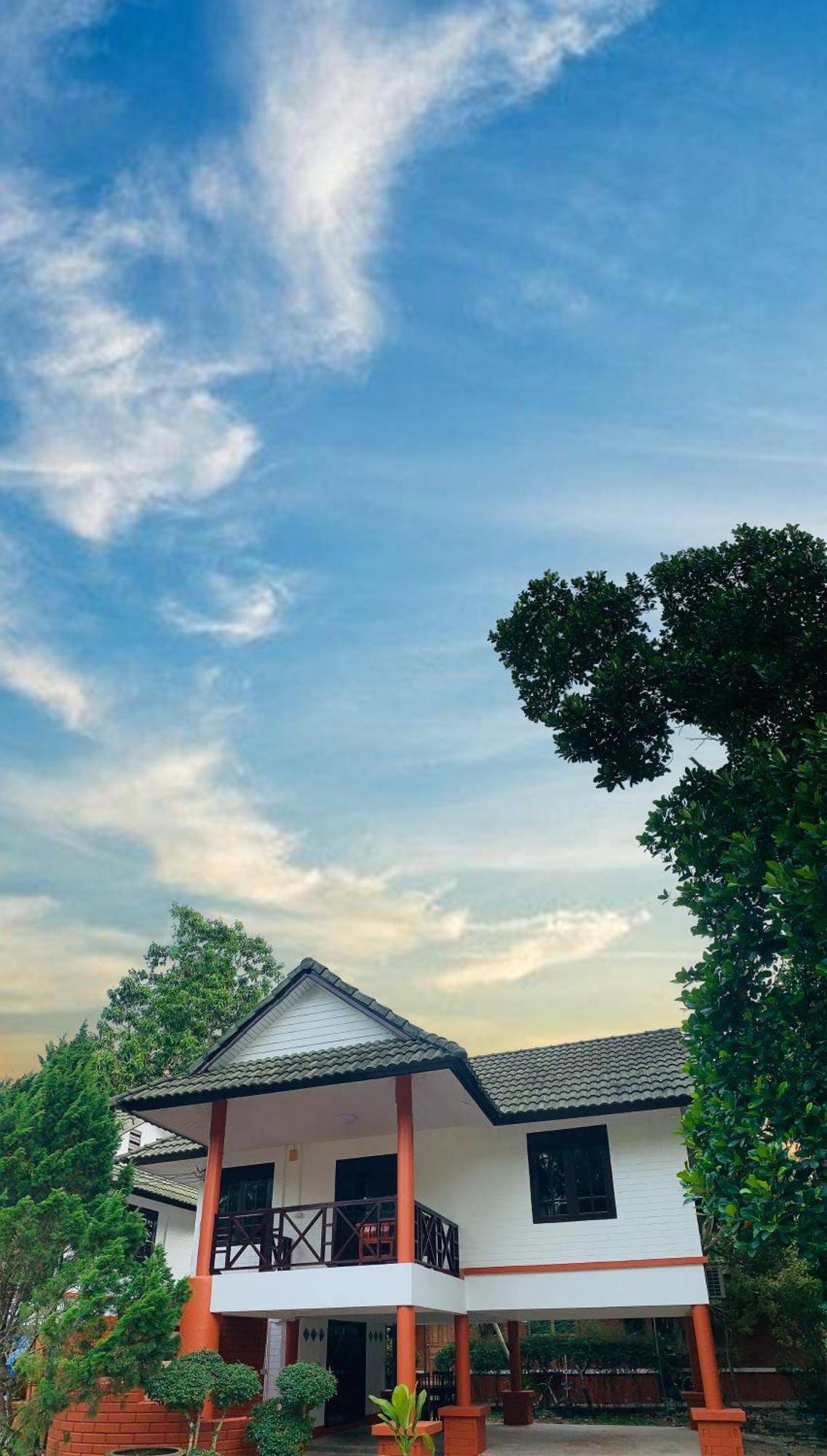 Naisang Hostel Chumphon Exterior photo